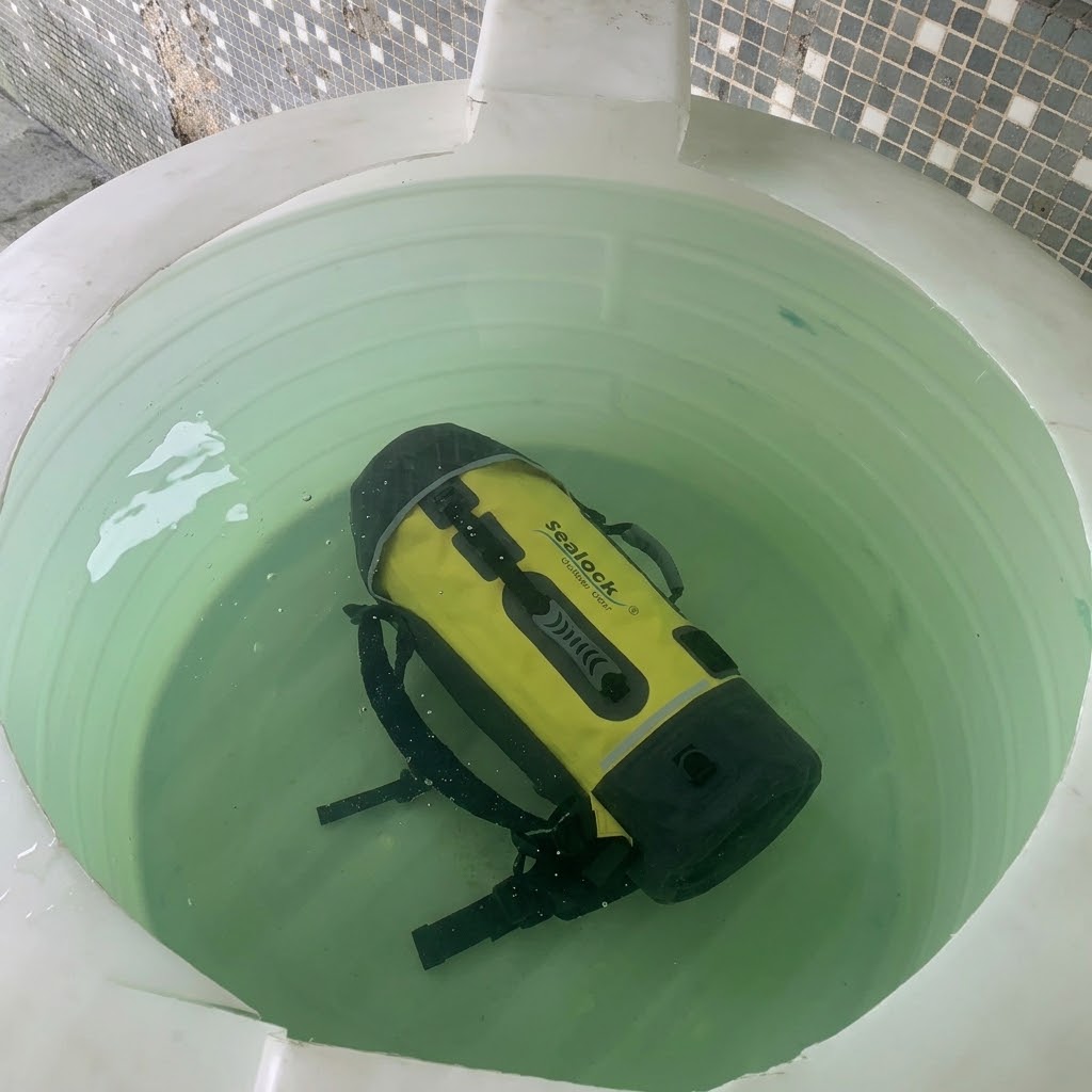 Процес на производство на водоотпорен ранец IPX8